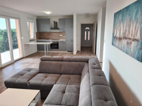 Гостиница Apartments Patalic  Лопар